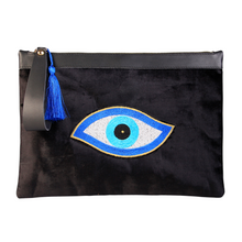 Load image into Gallery viewer, Eye of Ra Clutch